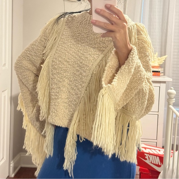 Tularosa Ibone Fringe Sweater Beige - Picture 4 of 16